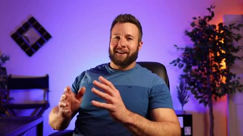 28, no girlfriend, no career, living with parents.